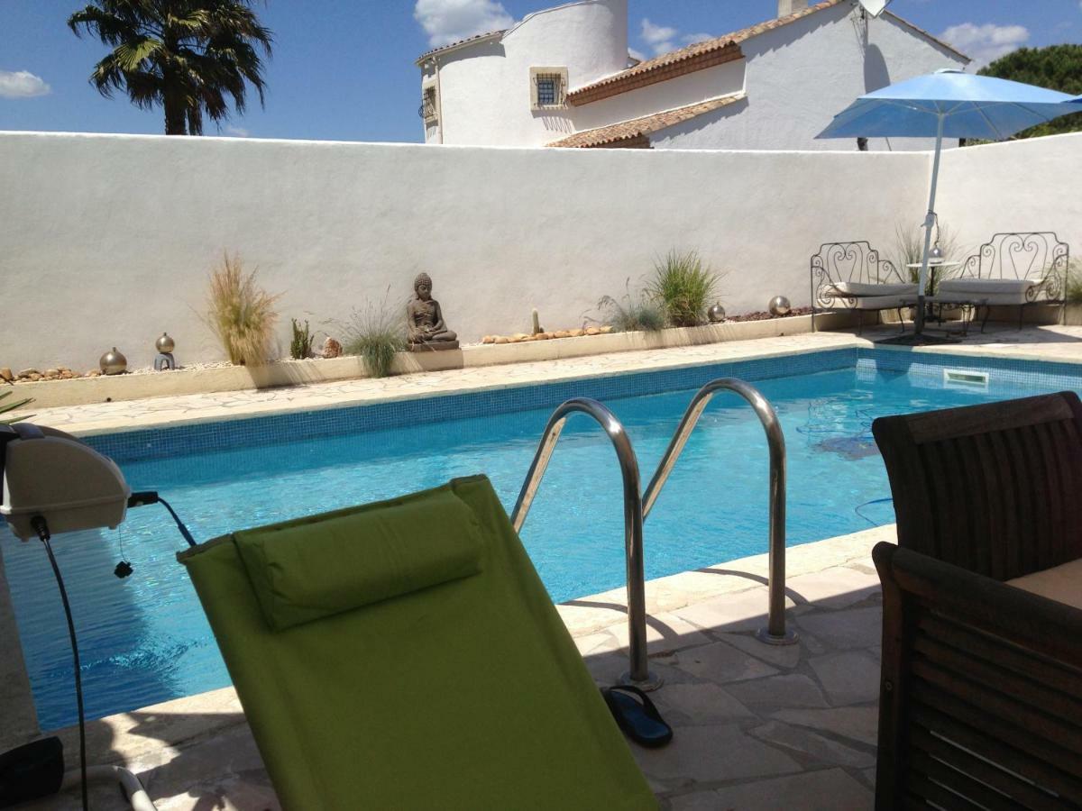 Le Mas De Baron Hotel Valergues Buitenkant foto
